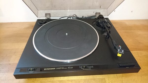 Pioneer PL-225 – Bild 2